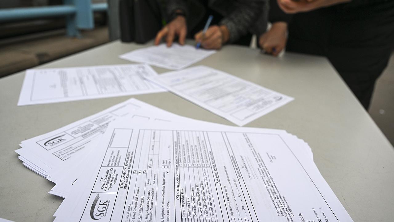 EYT Trenini Kaçıranlara ‘Ara İstasyon’: 3600 ve 4500 Günle Emeklilik