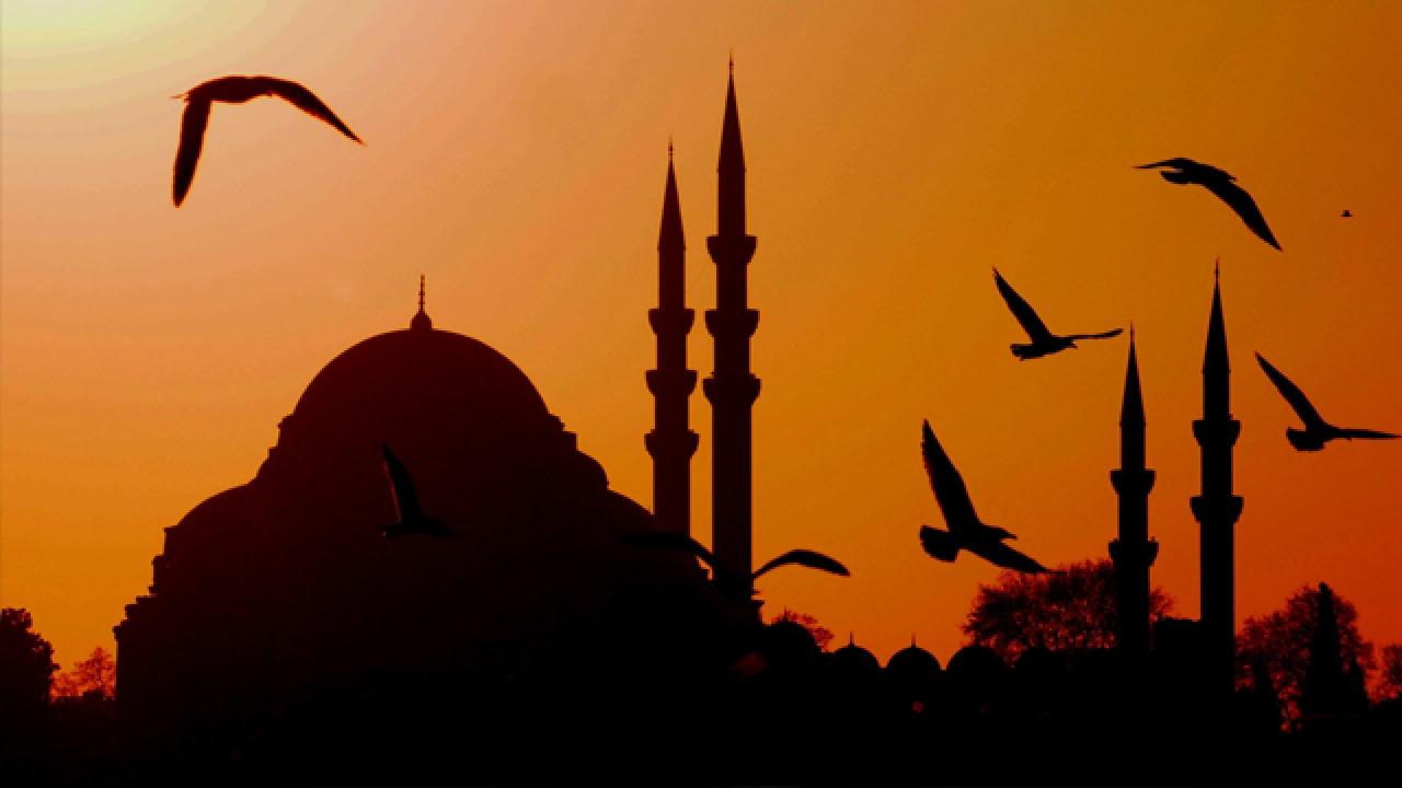 Diyanet takvimine göre ilk sahur, ilk oruç ve geri sayım netleşti