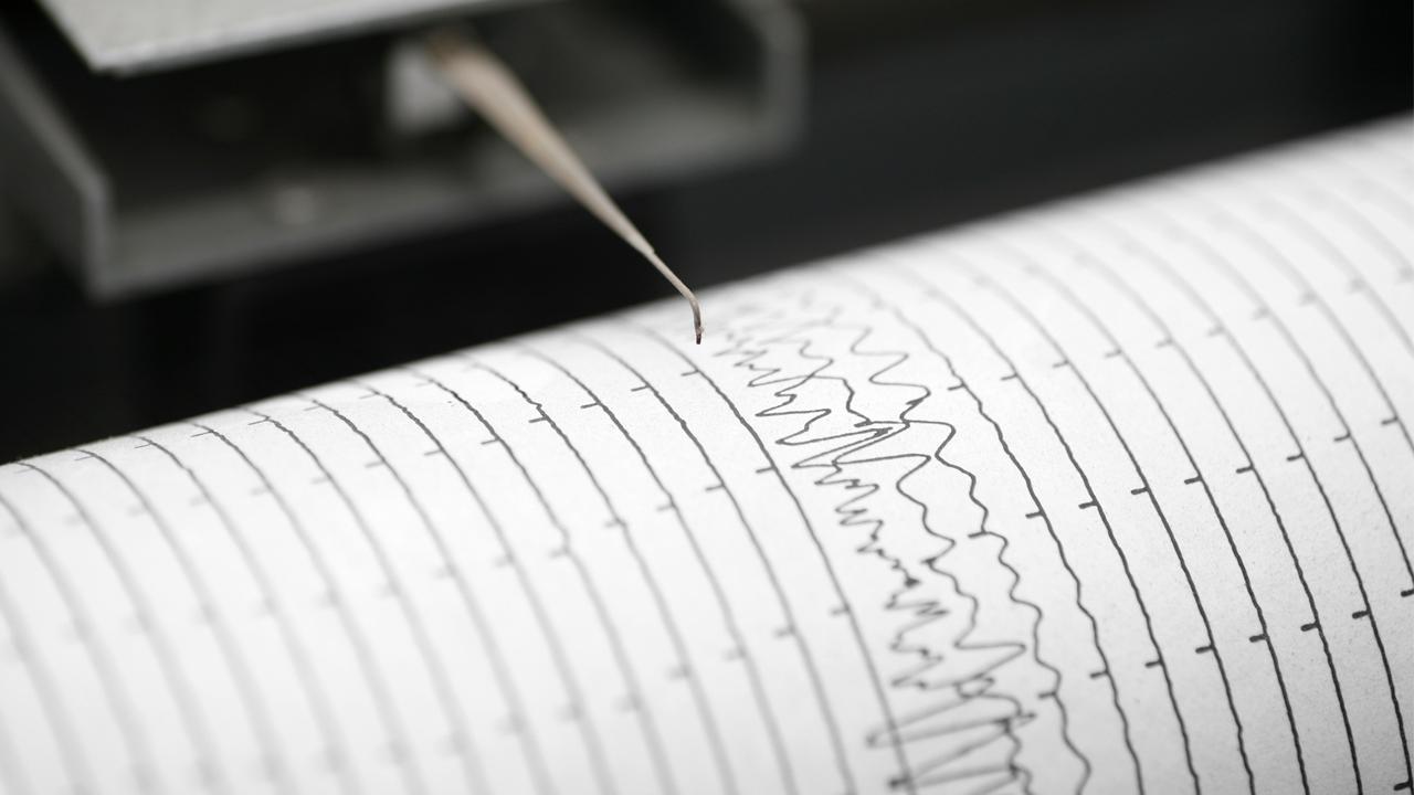 Erzincan’da 4.9 büyüklüğünde deprem meydana geldi. (AFAD)
